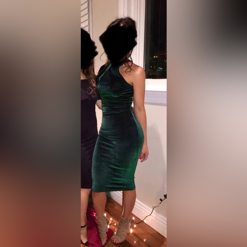 One Shoulder Green Velvet Dress